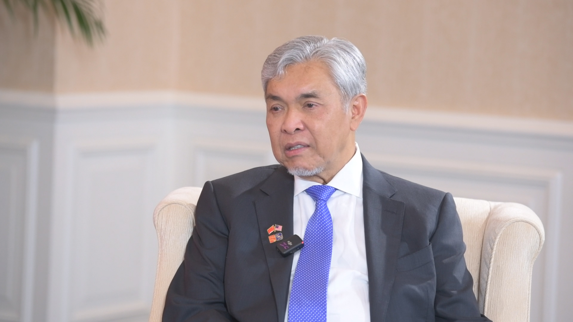 Timbalan Perdana Menteri I Malaysia, Datuk Seri Dr. Ahmad Zahid Hamidi diwawancara eksklusif oleh People